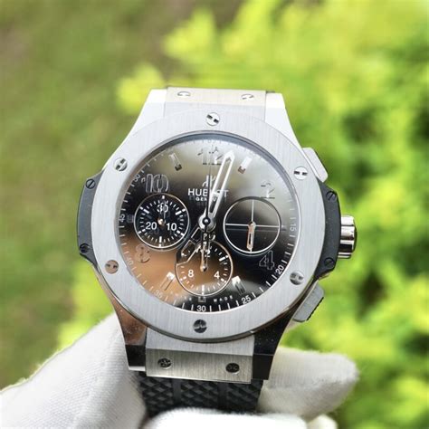 hublot giá|dong ho hublot chinh hang.